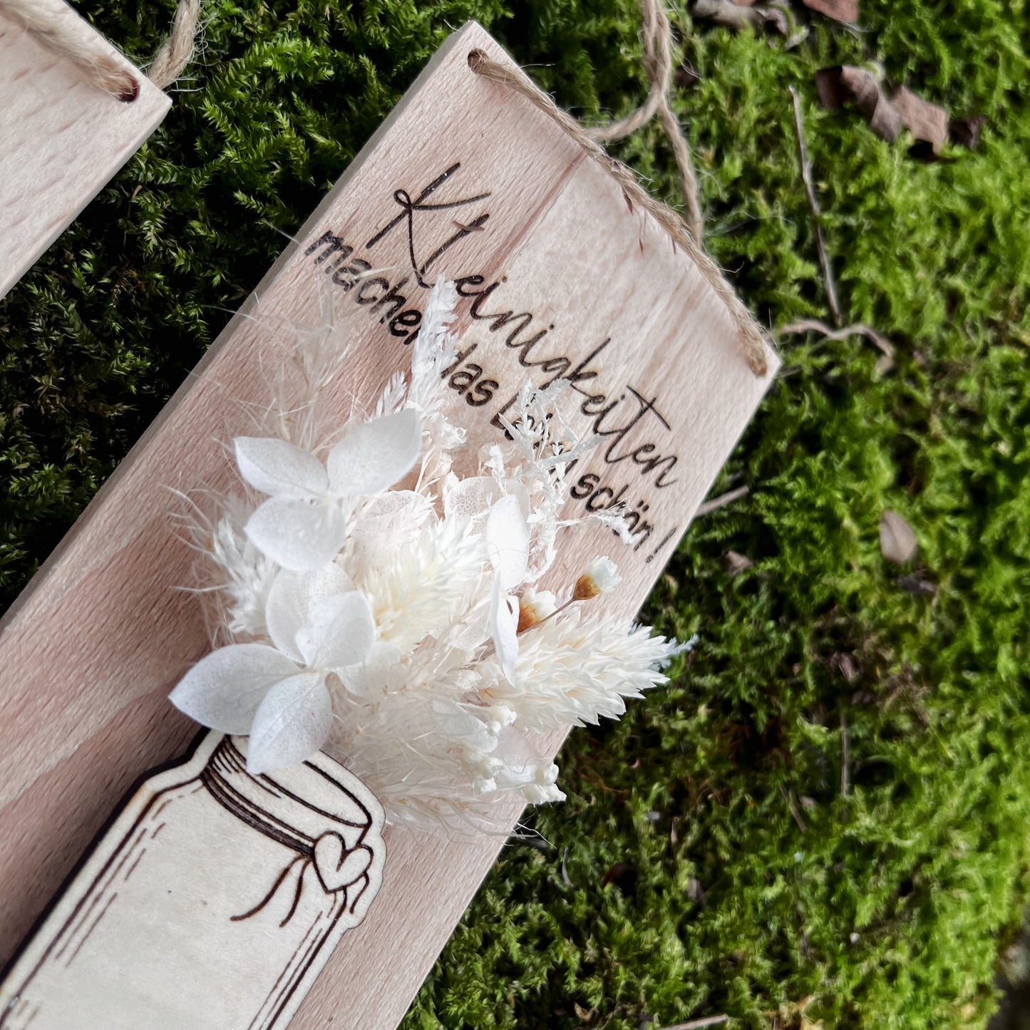 Geschenk / kleines Mitbringsel/kleines Dankeshön / Dekoschild mit Trockenblumen