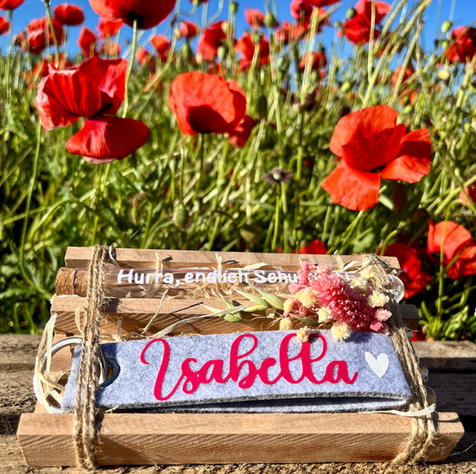 Geschenk zur Einschulung / Geldgeschenk / personalisierter Schlüsselanhänger / Hurra, endlich Schulkind/ Wunscherfüller